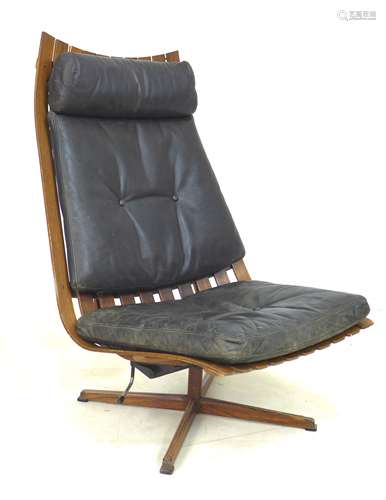 A Hans Brattud Scandia rosewood swivel reclining chair, circ...