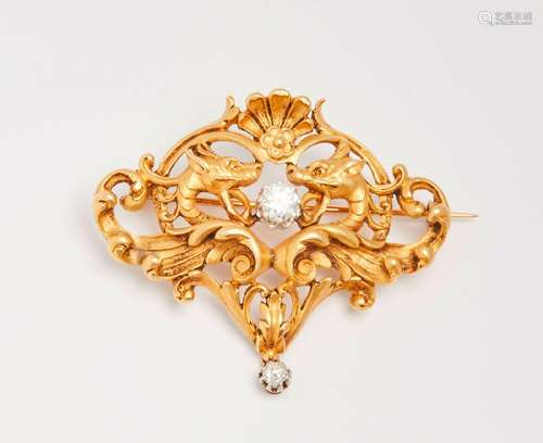 168 Goubault, Jules (1906-1920) : Broche à doubles chimères ...