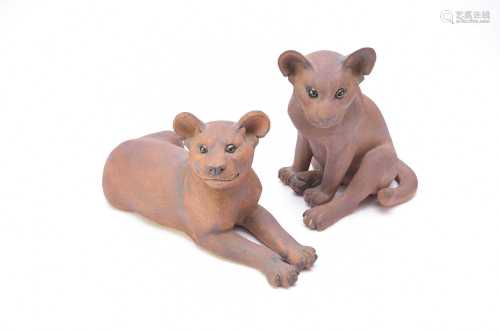 Suzie Marsh, a pair of teracotta figures of lions