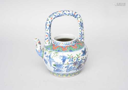 A Chinese Wucai style teapot