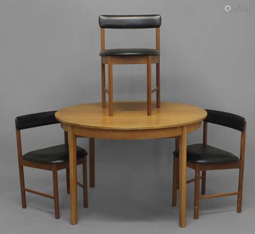 A H MCINTOSH & CO 'MC' - RETRO DINING TABLE &...