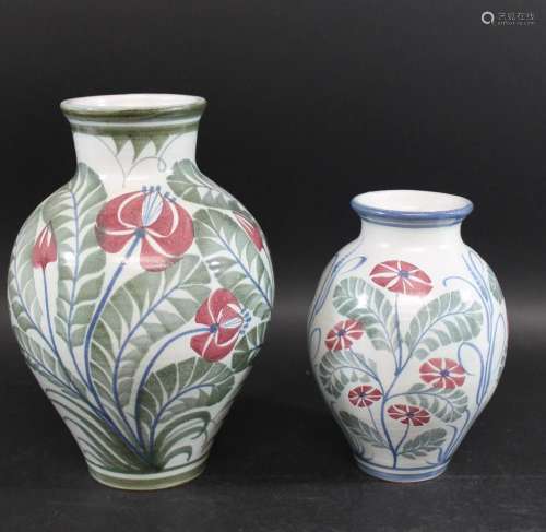 LAURENCE MCGOWAN (B 1942) - LARGE STUDIO POTTERY VASE a larg...