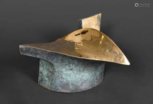 ABSTRACT BRONZE SCULPTURE a polished bronze abstract sculptu...