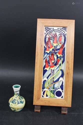 MOORCROFT PLAQUE - AUSTRALIA/NEW ZEALAND a rectangular plaqu...