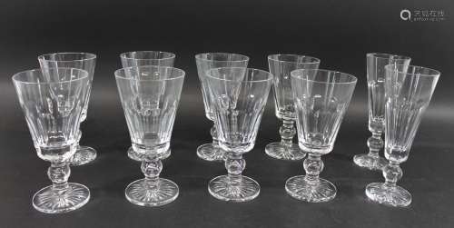 SET OF WATERFORD GLASSES a set of 8 large wine glasses in th...