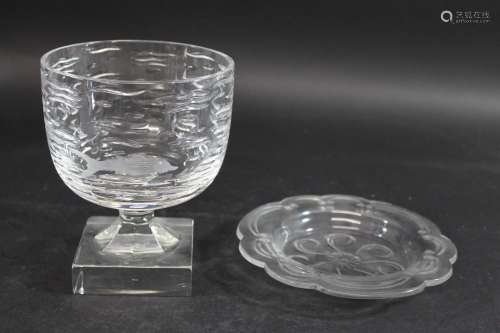 CAVIAR ENGRAVED GLASS BOWL & COVER - SIGNED the circular...