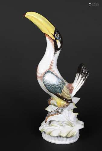 LARGE MEISSEN TOUCAN 20thc, an unusually large model of a To...