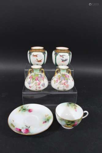 PAIR OF ROYAL WORCESTER VASES - HADLEY a small pair of squat...