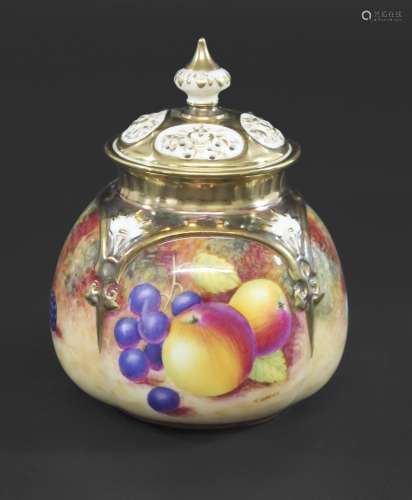 ROYAL WORCESTER POT POURRI - T DAVIES a lidded pot pourri of...