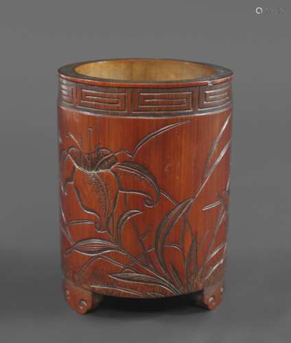 CHINESE BAMBOO BRUSH POT a circular brush pot supported on t...