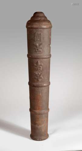 CHINE Fût de canon en bronze portant l'idéogramme d'un emper...