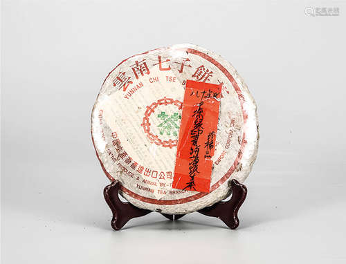 80年代 中茶绿印青饼薄纸普洱生茶 珍稀品 中国茶典有记载