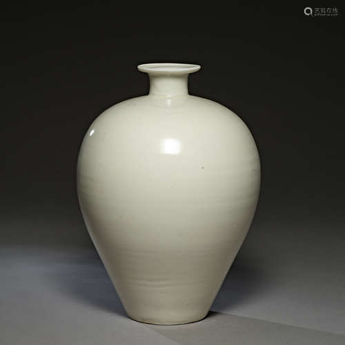 Liao Dynasty of China,Ding Kiln Prunus Vase