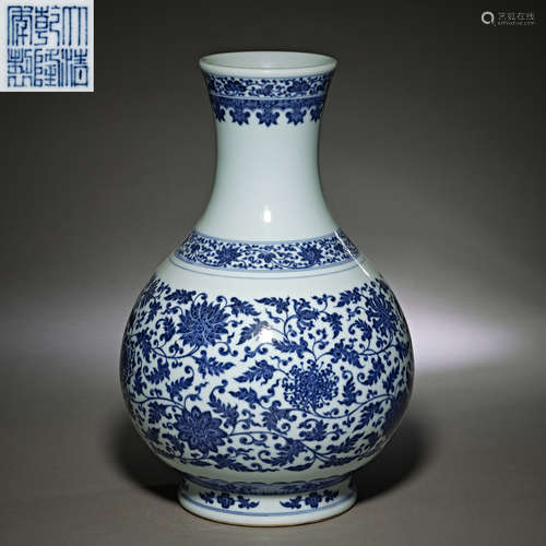 Qing Dynasty of China,Blue and White Flower Bottle