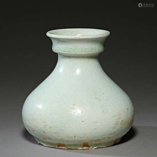 Tang Dynasty of China,Green Glaze Bottle