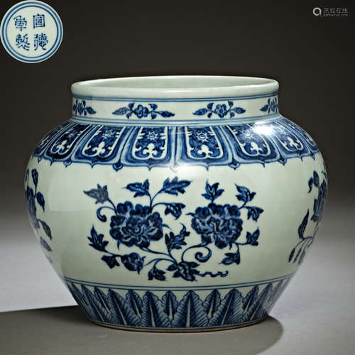 Ming Dynasty of China,Blue and White Flower Jar