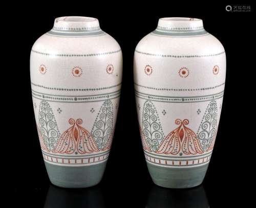De Distel Amsterdam, 2 plaeel vases