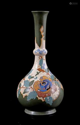 Arnhemsche Fayence pottery vase