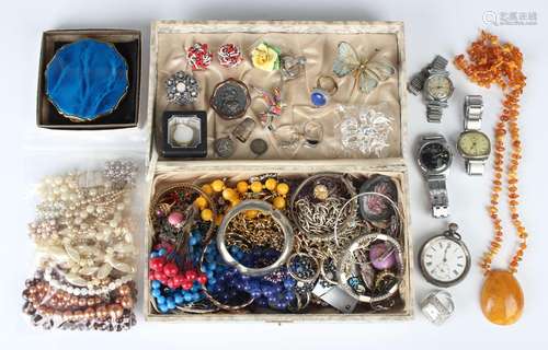 A collection of mostly costume jewellery, including an amber...