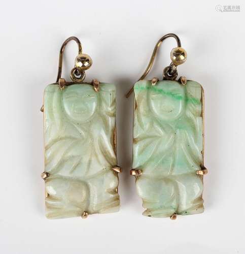 A pair of Chinese gold mounted rectangular jade pendant earr...