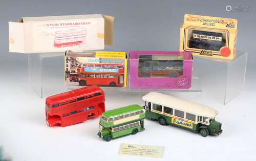 A collection of Matchbox, Budgie and other diecast and model...