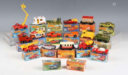 A collection of Matchbox 1-75, Super Kings, Speed Kings and ...