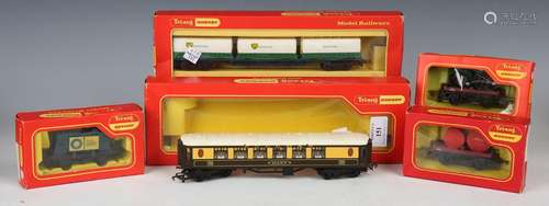 A collection of Tri-ang Hornby gauge OO railway items, inclu...