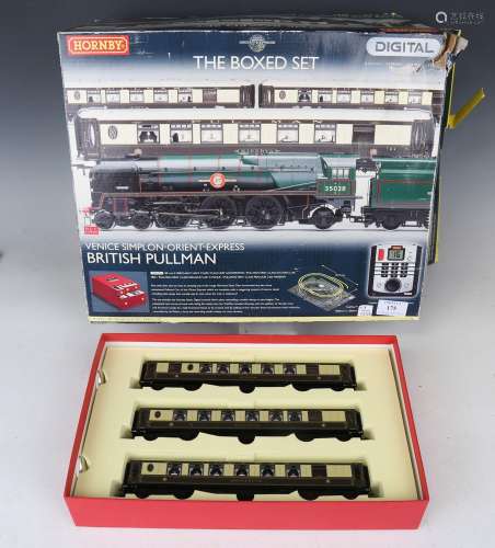 A Hornby gauge OO DCC Ready Digital R.1073 The Boxed Set Ven...