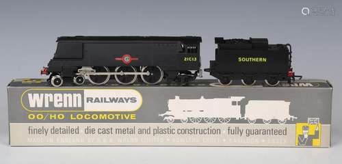 A Wrenn gauge OO/HO W2278 Merchant Navy Class Bulleid locomo...