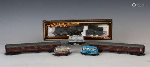 A collection of Mainline Railways gauge OO items, including ...