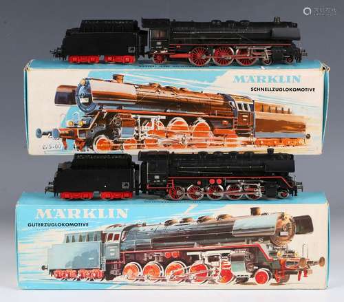 Three Märklin gauge HO locomotives and tenders, comprising N...