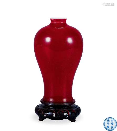 清康熙　霁红釉梅瓶