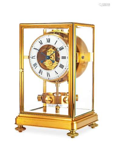 积家 非常精美，镀金黄铜及树脂玻璃空气钟，「Atmos」，年份约 1961，附...