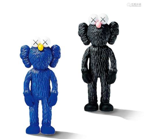 KAWS 2017 年作 永远最好的朋友（黑、蓝）