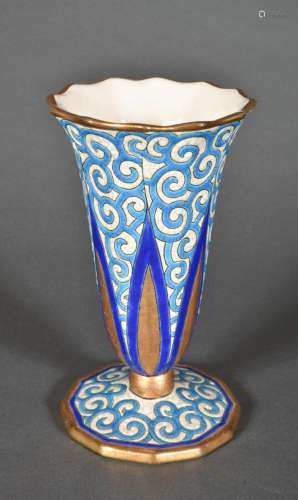 MANUFACTURE DE LONGWY<br />
Vase cor