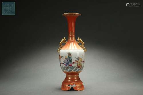 Famille Rose Vase with Figure Stories Patterns and Gold Outl...
