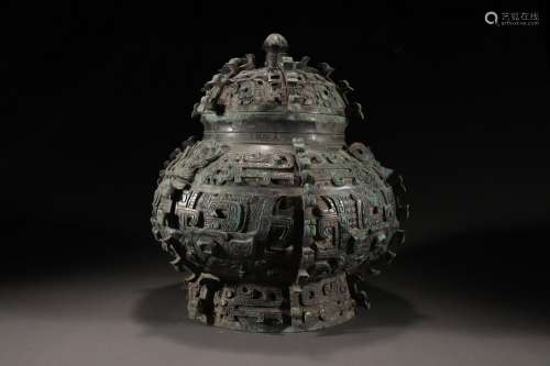 Chinese Bronze LEI (wine vessel)