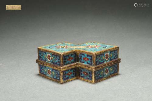 Chinese Cloisonne Covered Box, Qianlong Reign Period, Qing D...