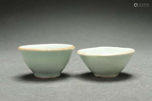 A Pair Celadon Cups