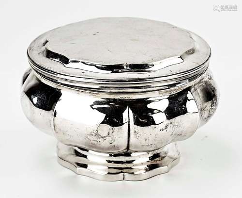 Silver lid box