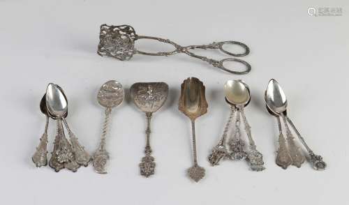 Lot silver, spoons tongs
