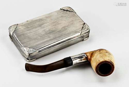 Silver tobacco box with pipe