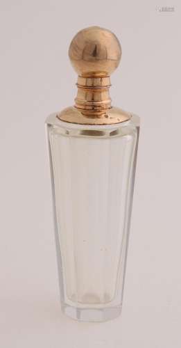 Odeur bottle with gold