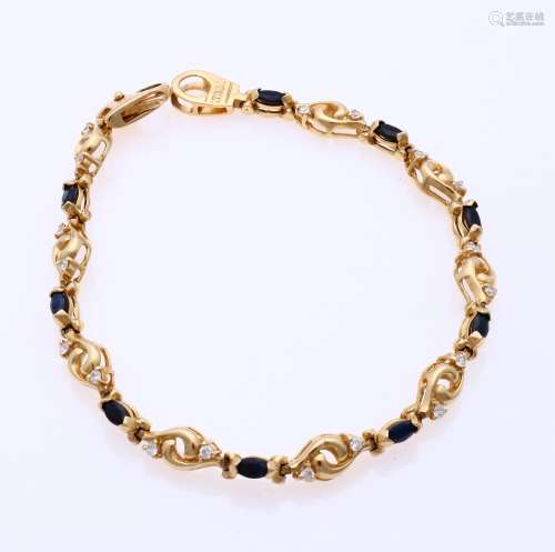 Gold bracelet with sapphire