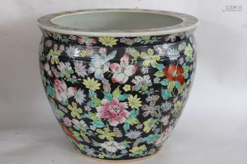 Chinese Famille Rose Porcelain Jar