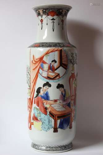 Chinese Famille Rose Porcelain Vase,Mark