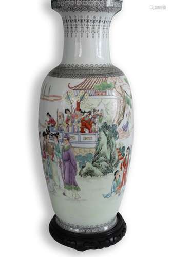 Chinese Famille Rose Porcelain Vase,Mark