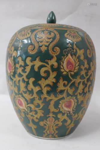 Chinese Porcelain Lid Jar