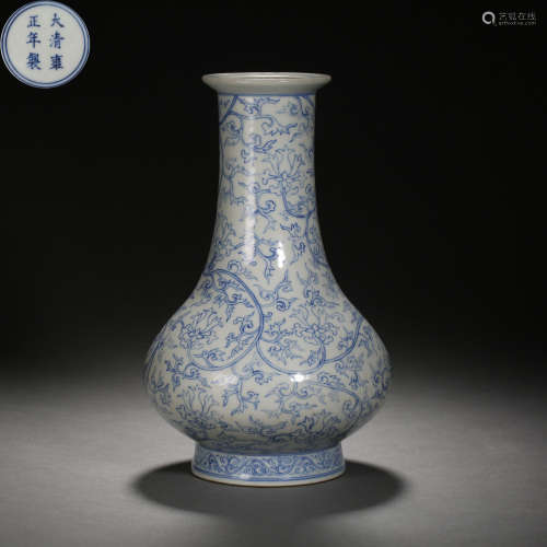 Qing Dynasty of China,Blue and White Flower Long-Necked Bott...