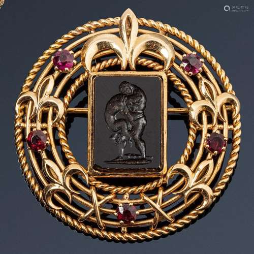 A. F. SOUTEYRANDPendentif-broche en or 18K (750)